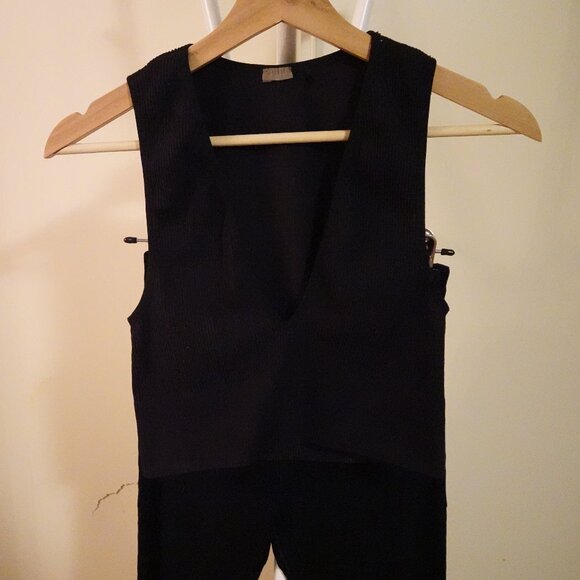 Aritzia Ribbed Black Sports Bra in Size XS - Picture 2 of 3